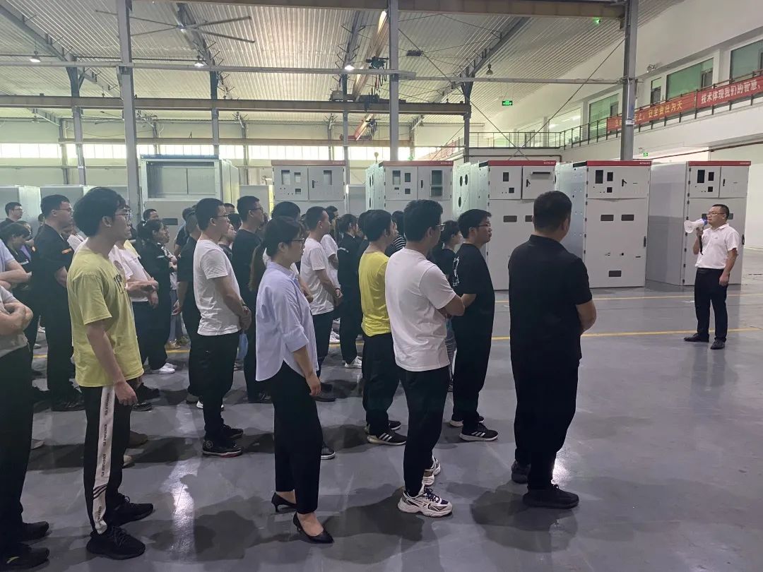 1656379337872026780.jpg 640 (9).jpg