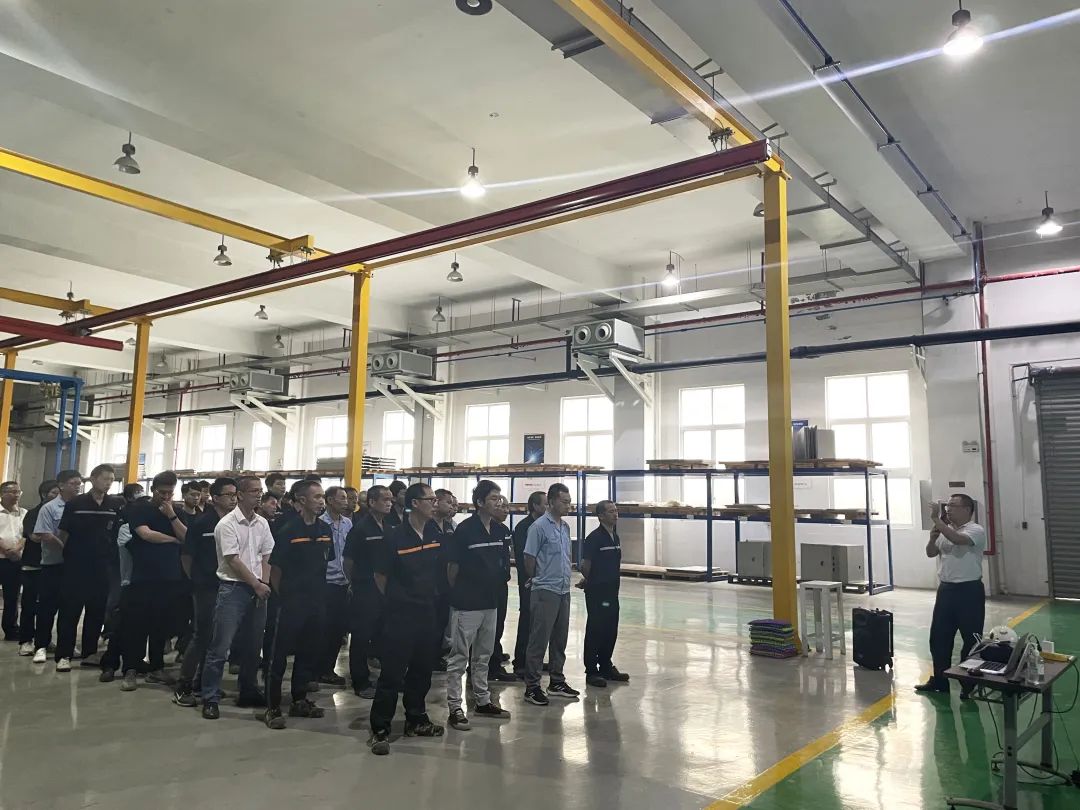 1656379418125082836.jpg 640 (11).jpg