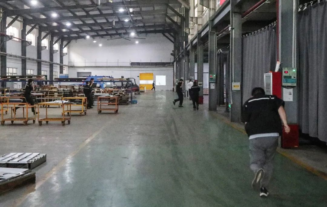 1656379705931084703.jpg 640 (18).jpg